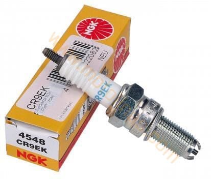 ATEŞLEME BUJİSİ CR9EK NGK - ÇİFT TIRNAKLI GSF 600 GSX 600 F YZF-R1 TVS APACHE 150