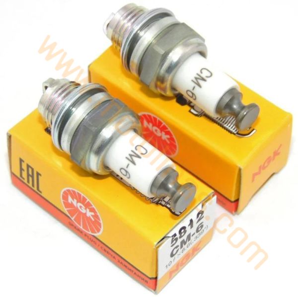 NGK ATEŞLEME BUJİSİ CM-6 (5812) MAKET UÇAK VE ARABA