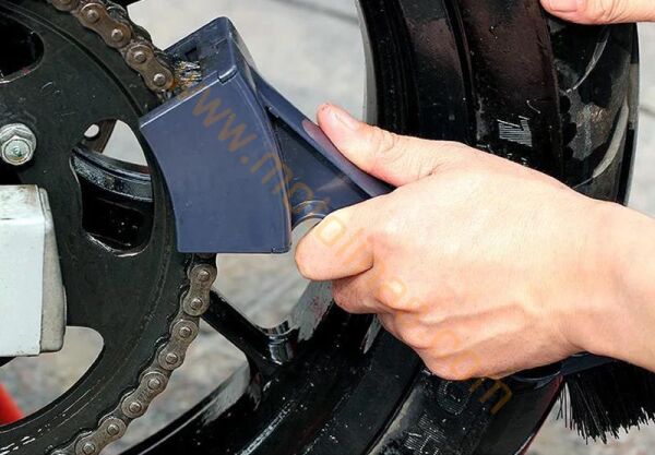 MOTOSİKLET ZİNCİR TEMİZLEME FIRÇASI PROFESYONEL, ZİNCİR BAKIM FIRÇASI