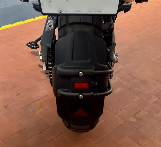 Motosiklet Arka Teker Sıyırıcı Arka Çamurluk Universal Vitesli Tüm Motorlara Uyumlu