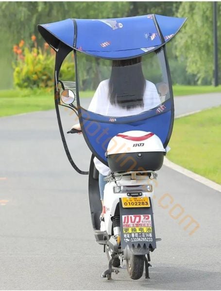 MOTOSİKLET - EBİKE GÜNEŞ VE YAĞMUR TENTESİ MOTOSİKLET GÜNEŞLİĞİ