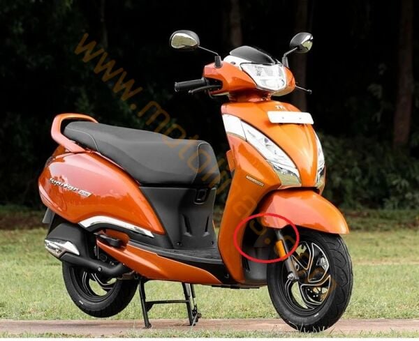 Ön İç Çamurluk Parçası OEM TVS Jupiter 125